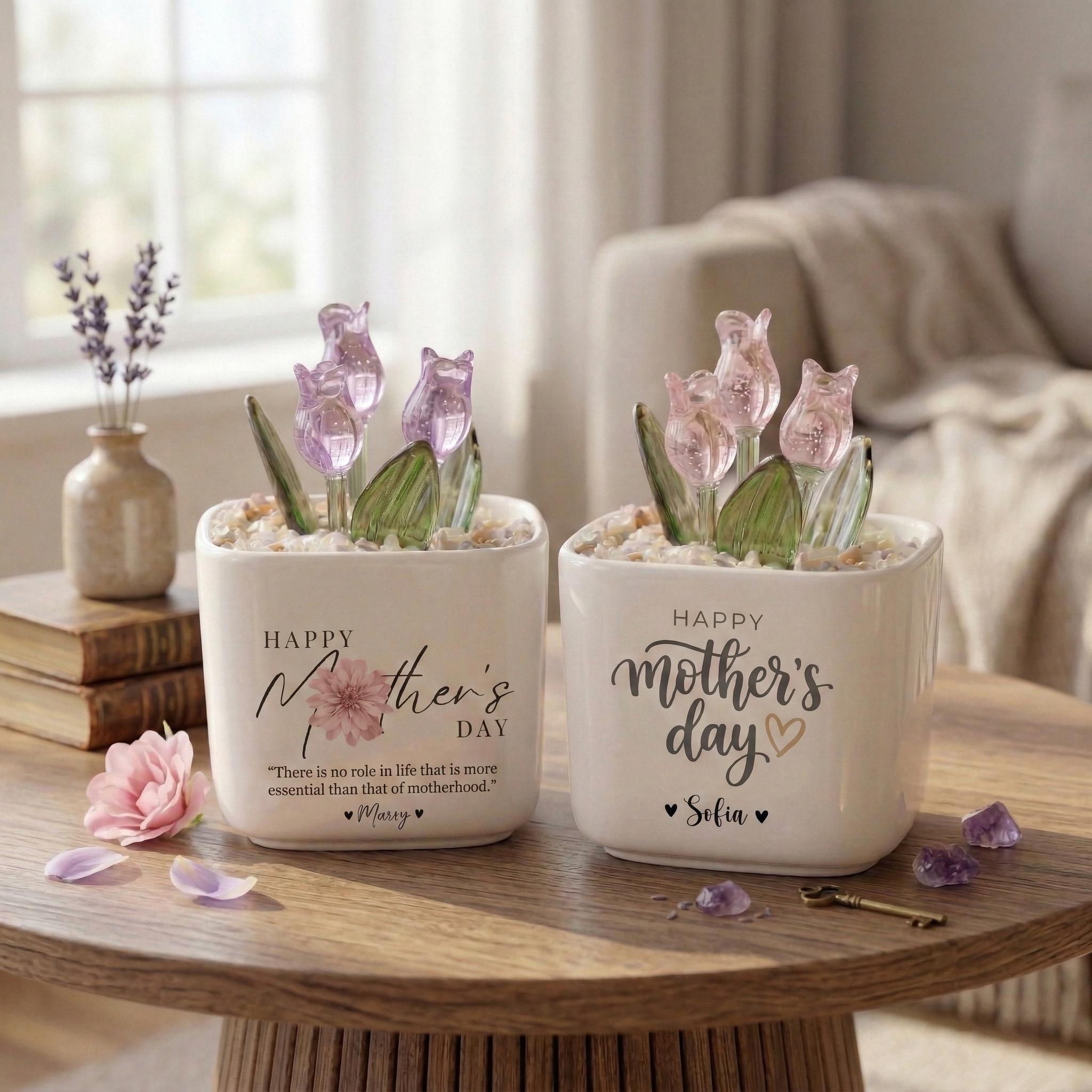 Personalized Tulip Glass Flower Pot – Custom Mother's Day Gift