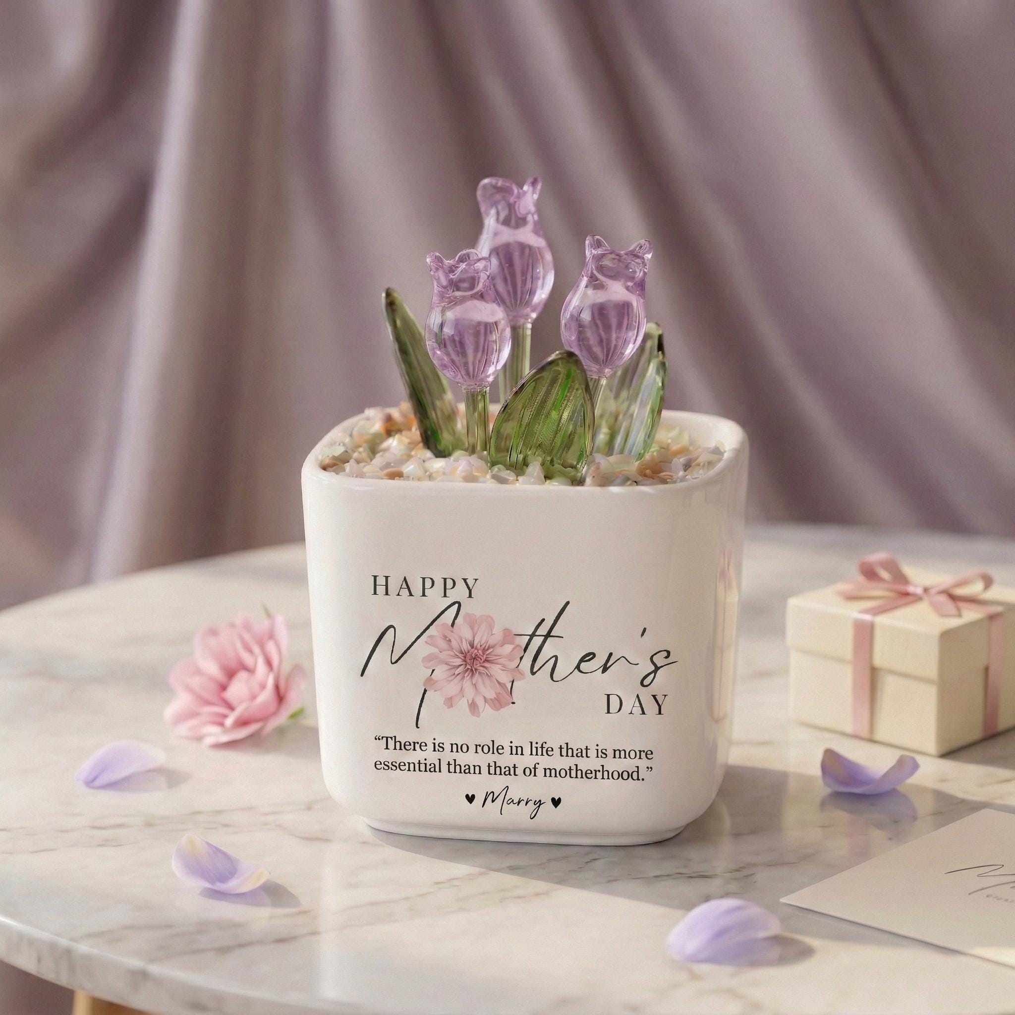 Personalized Tulip Glass Flower Pot – Custom Mother's Day Gift