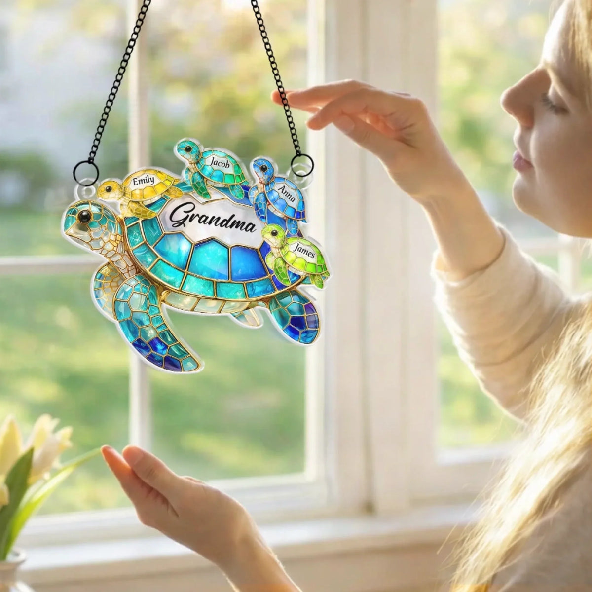 Custom Turtle Window Hanging Suncatcher Ornament - Personalized Mother's Day Birthday Gifts For Mom, Grandma - Carry Love Wherever You Go