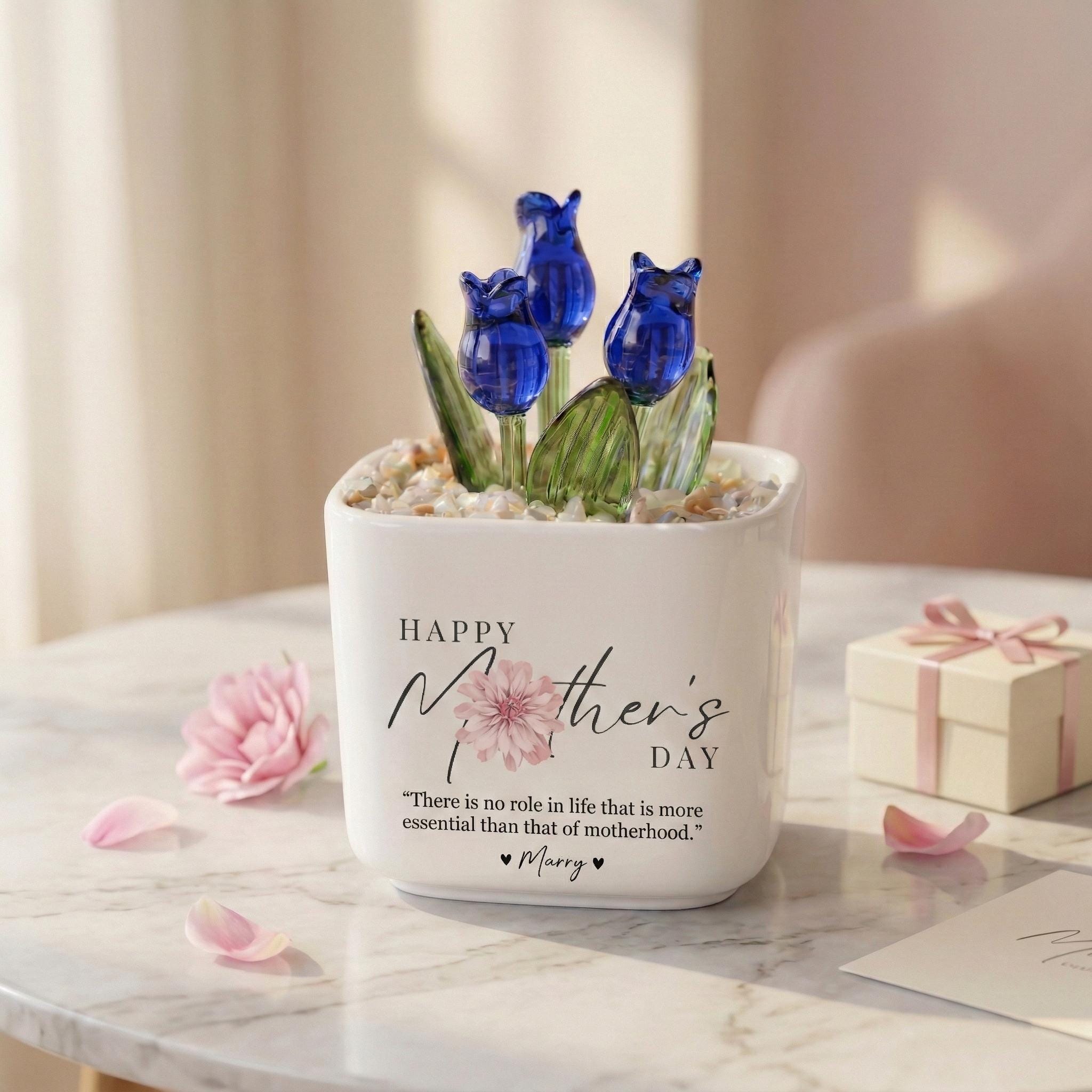 Personalized Tulip Glass Flower Pot – Custom Mother's Day Gift
