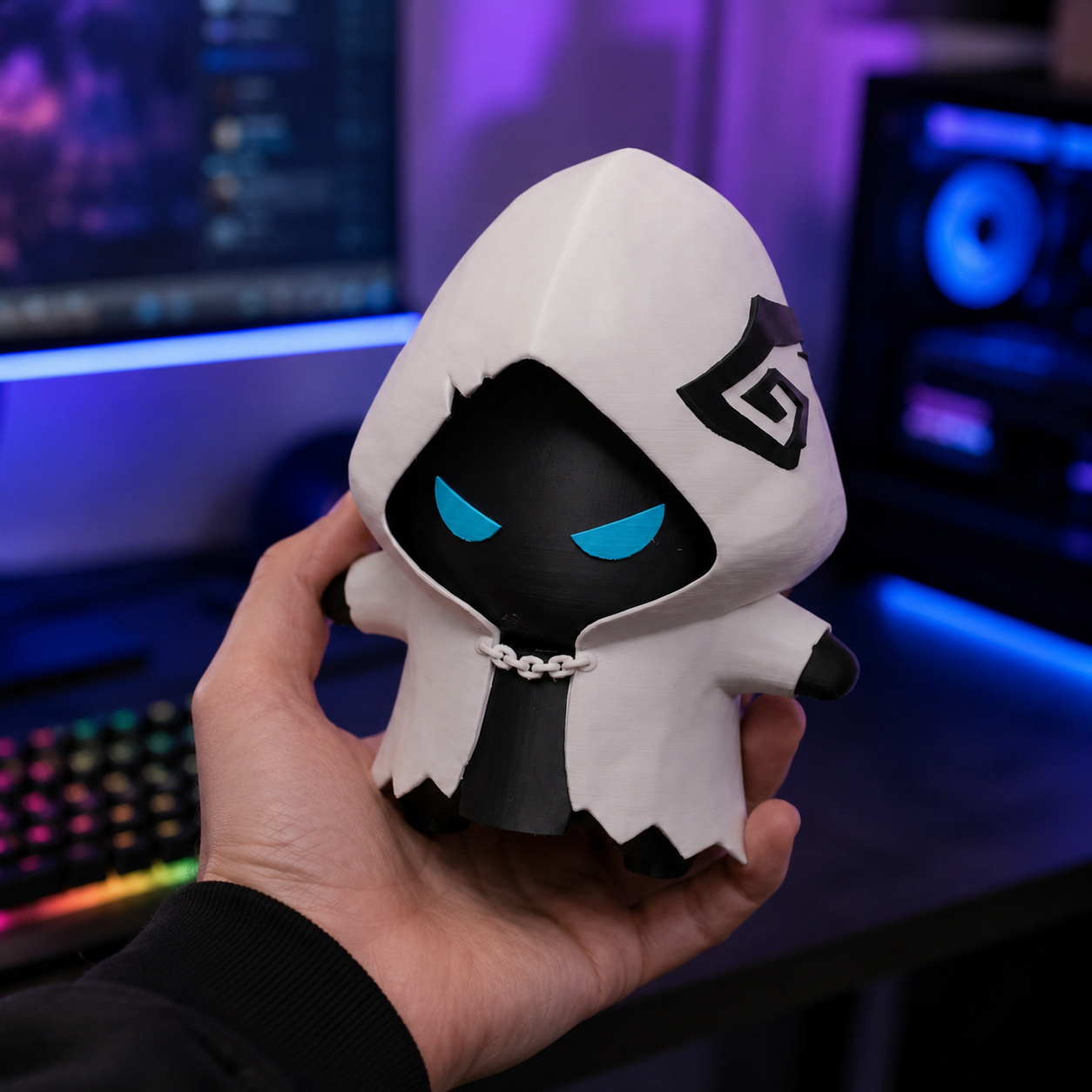 3D Printed Character Desk Figure, PLA Gaming Room Decor, Multiple Designs