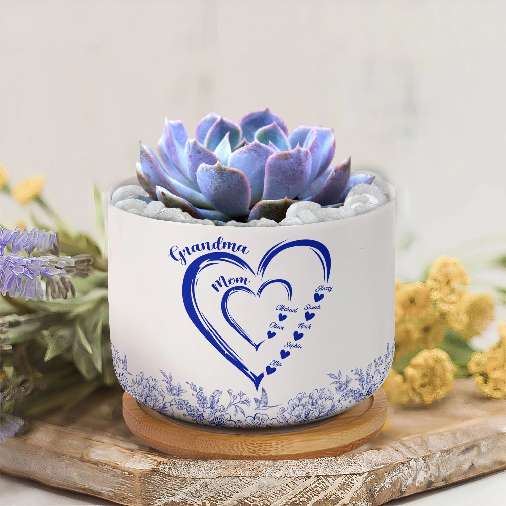 Mom Grandma Hearts Custom Kids' Names - Personalized Ceramic Plant Pot