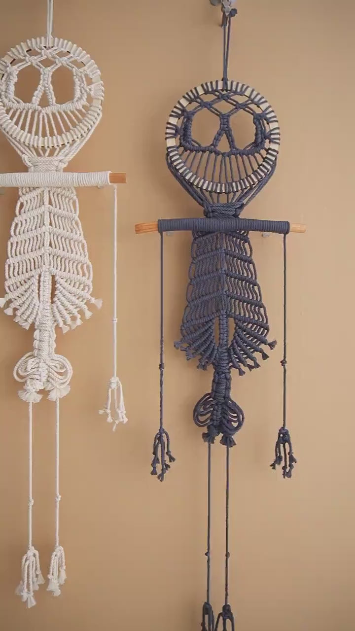 Skeleton Wall Hanging, Halloween Party Decor, Dark Academia Gift, Witchy Goth, Spooky Halloween, Macrame Handmade, Skeleton Halloween W94